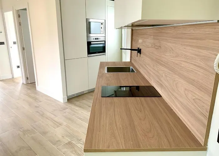 Luminoso En San Sebastián